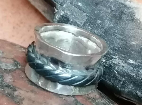 Designer Ring 55 Silber 925 geschmiedet geflochten Klingelring Spinnerring teilweise geschwärzt 55