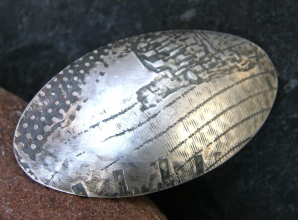 Brosche Silber 925 geschmiedet Unikat Leguanhaut