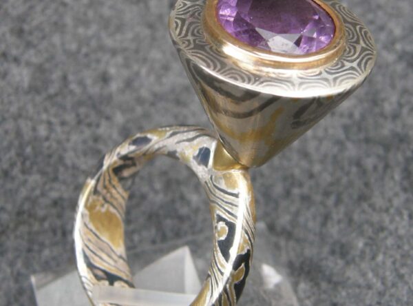Unikat Ring Mokume Gane Gold Palladium Silber Amethyst kinetisch drehbar Lila