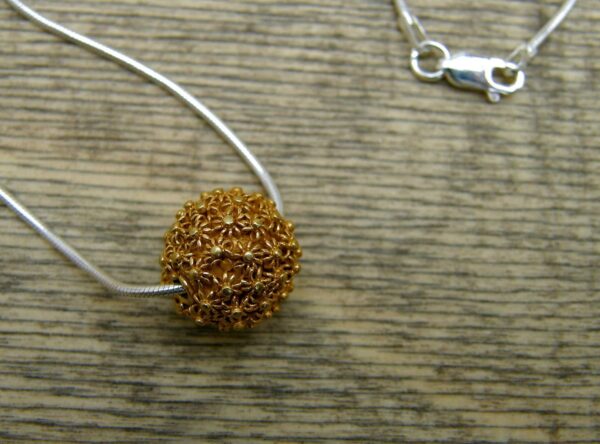 Designer Kette Silber tlw vergoldet belötete Kugel Blüten 40 cm Handarbeit